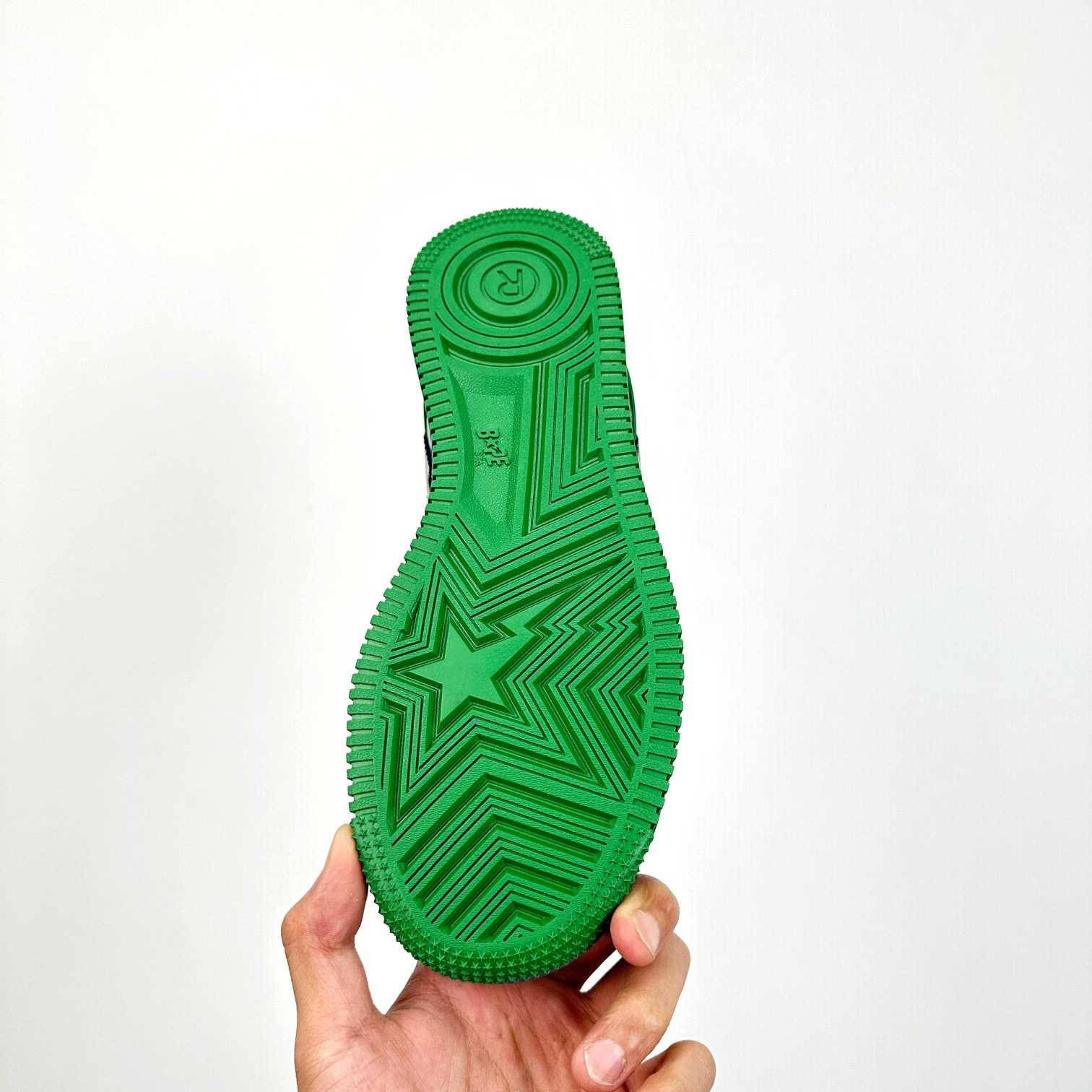 Marvel x Bapesta 'Hulk' - PerfectKickZ