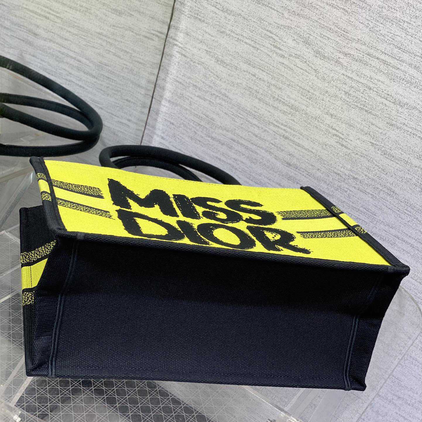 Dior Medium Dior Book Tote - PerfectKickZ