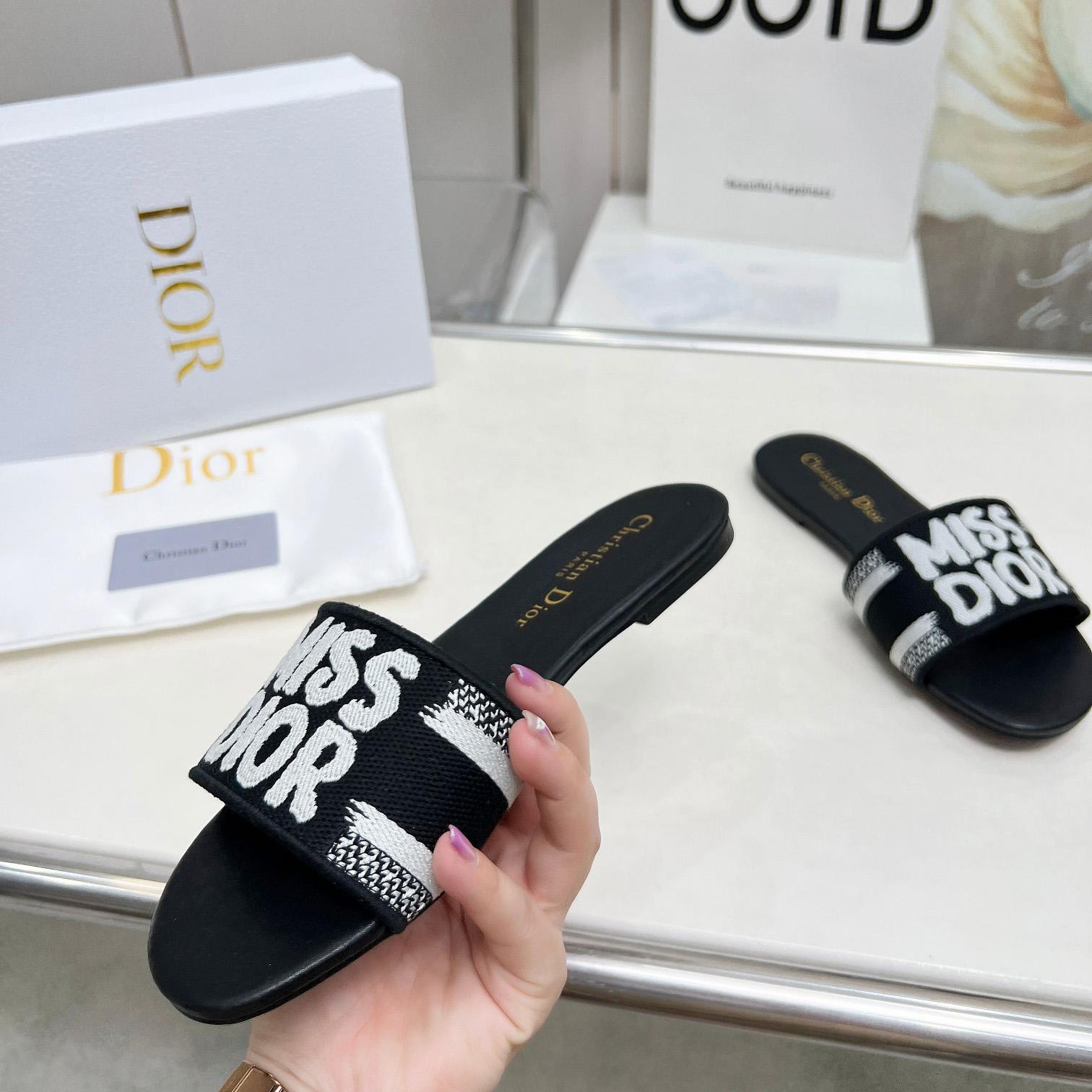 Dior Dway Slide - PerfectKickZ