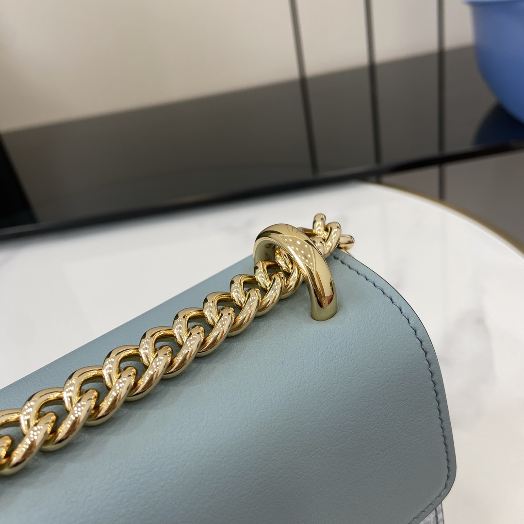 Gucci Padlock Small Shoulder Bag - PerfectKickZ