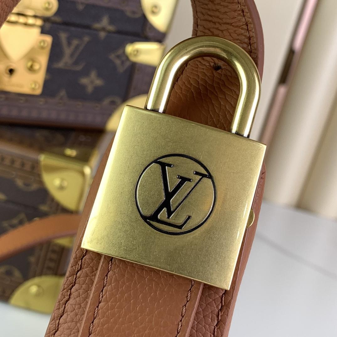 Louis Vuitton Low Key Bumbag   M83546 - PerfectKickZ
