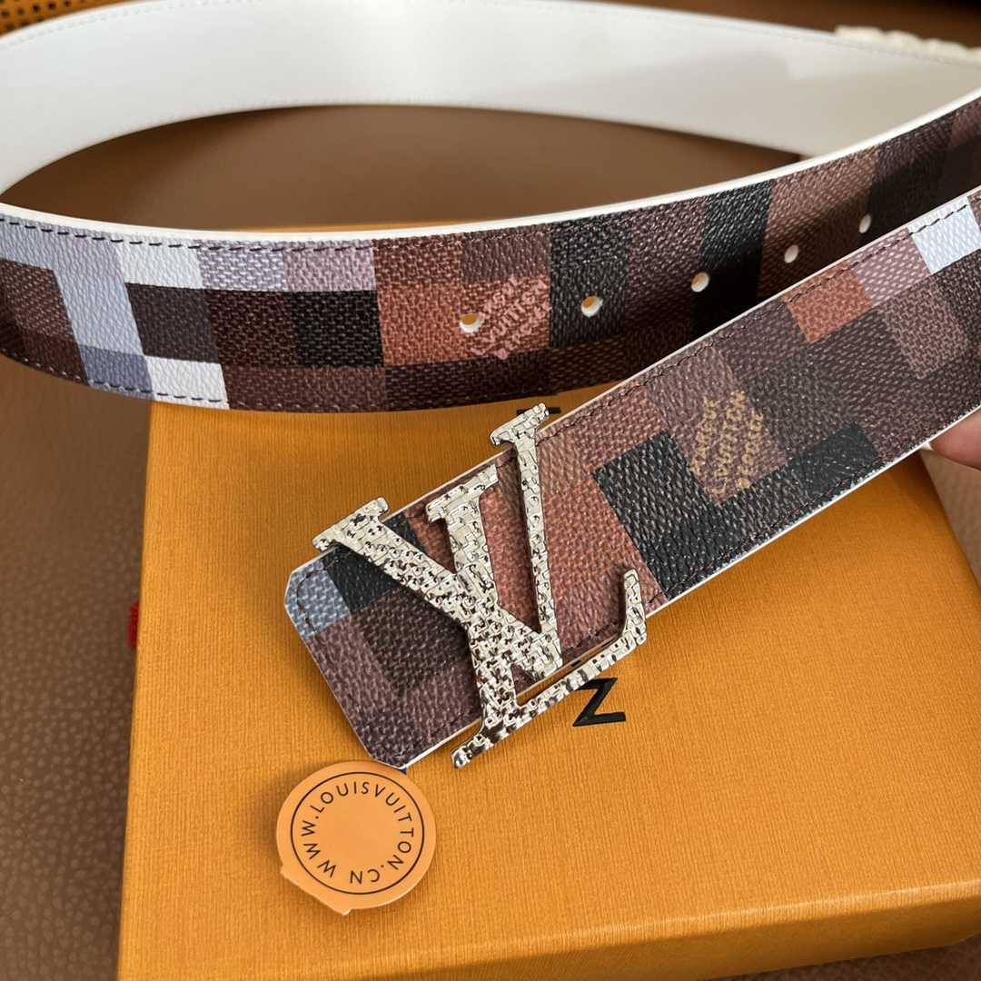 Louis Vuitton LV Initiales 40mm Reversible Belt - PerfectKickZ