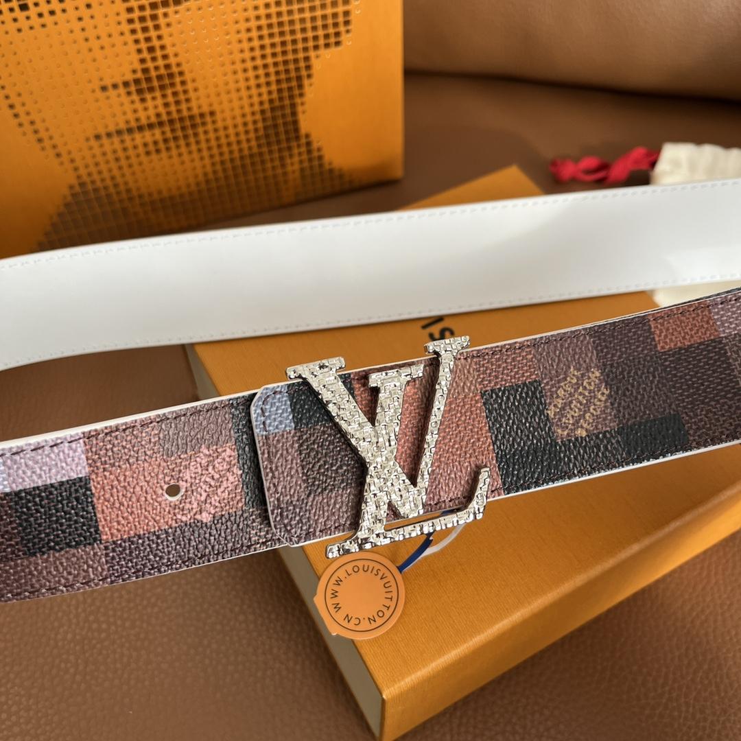 Louis Vuitton LV Initiales 40mm Reversible Belt - PerfectKickZ