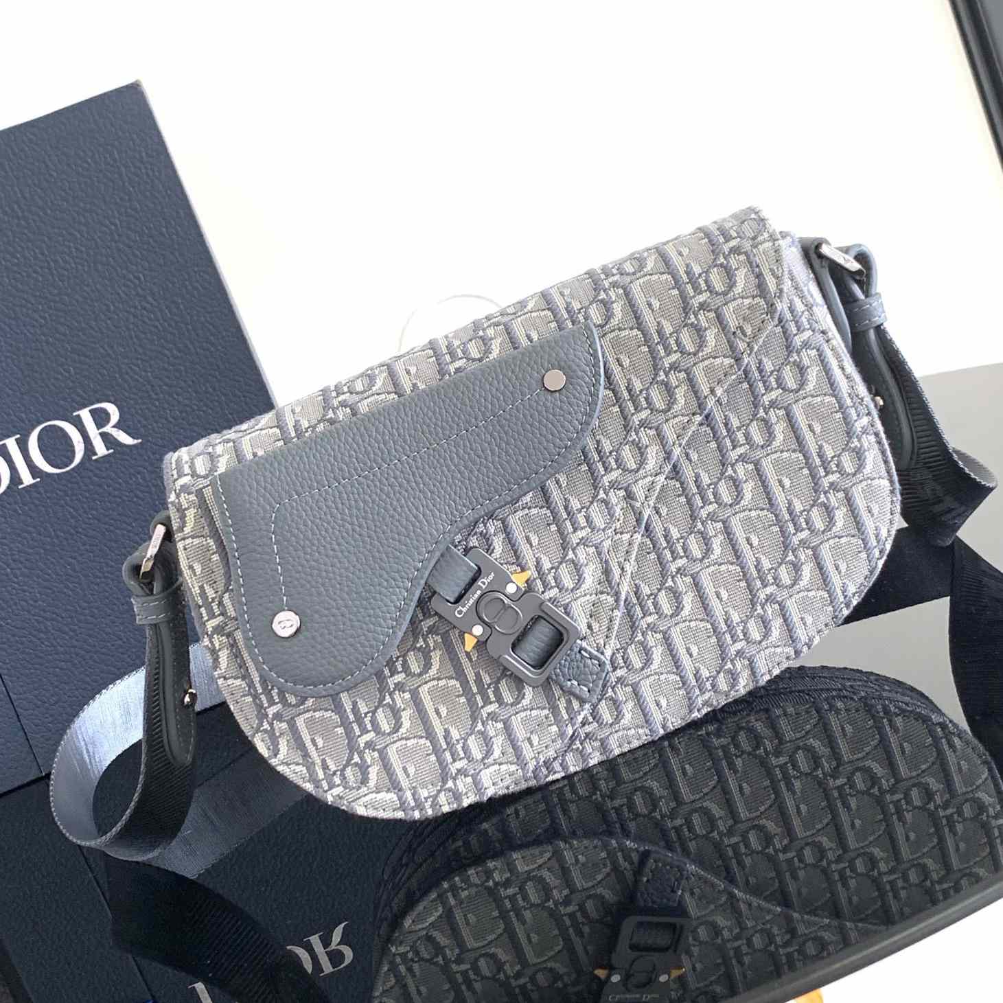 Dior Saddle Messenger Bag - PerfectKickZ