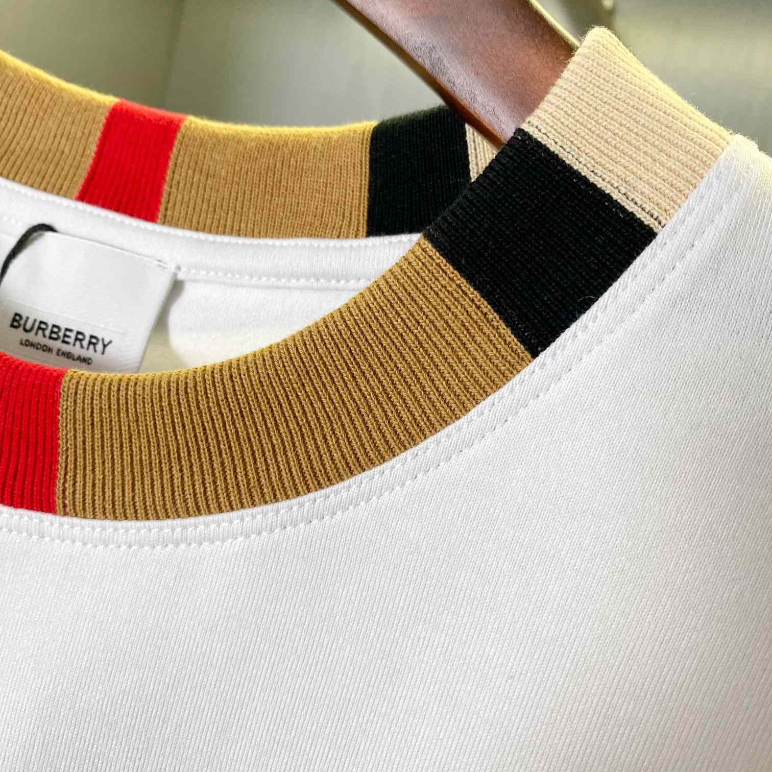 Burberry Icon Stripe Trim Cotton T-shirt - PerfectKickZ