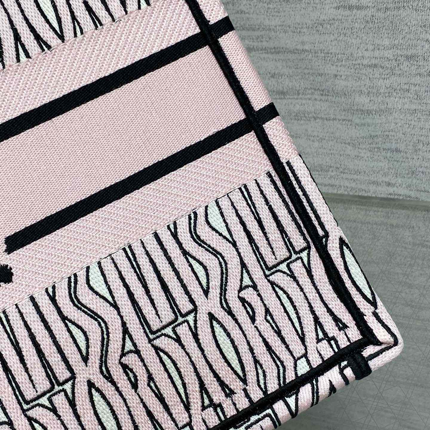Dior Medium Dior Book Tote - PerfectKickZ