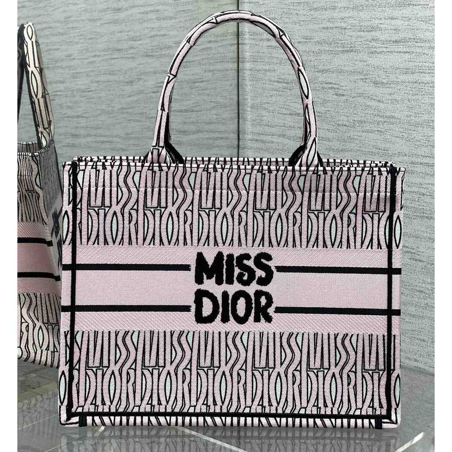 Dior Medium Dior Book Tote - PerfectKickZ
