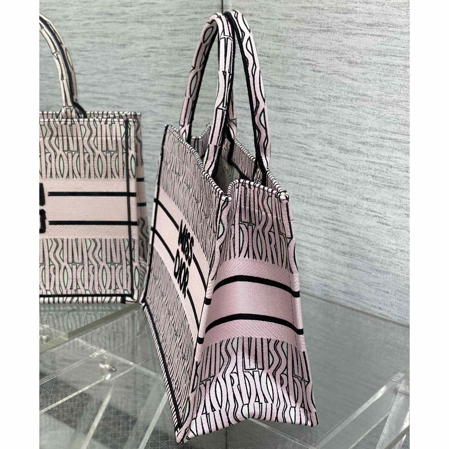 Dior Medium Dior Book Tote - PerfectKickZ