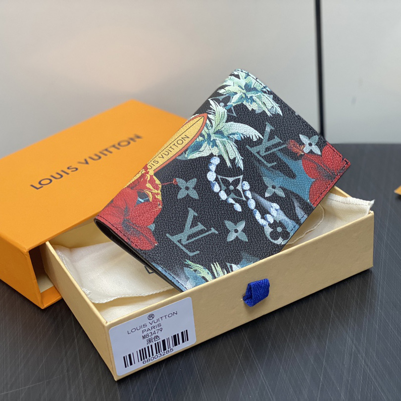 Louis Vuitton Passport Cover  M83479 - PerfectKickZ
