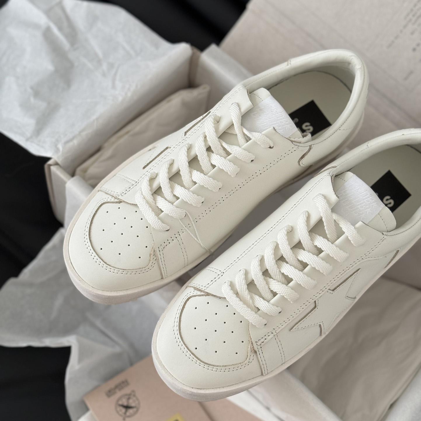 Golden Goose Sneakers - PerfectKickZ
