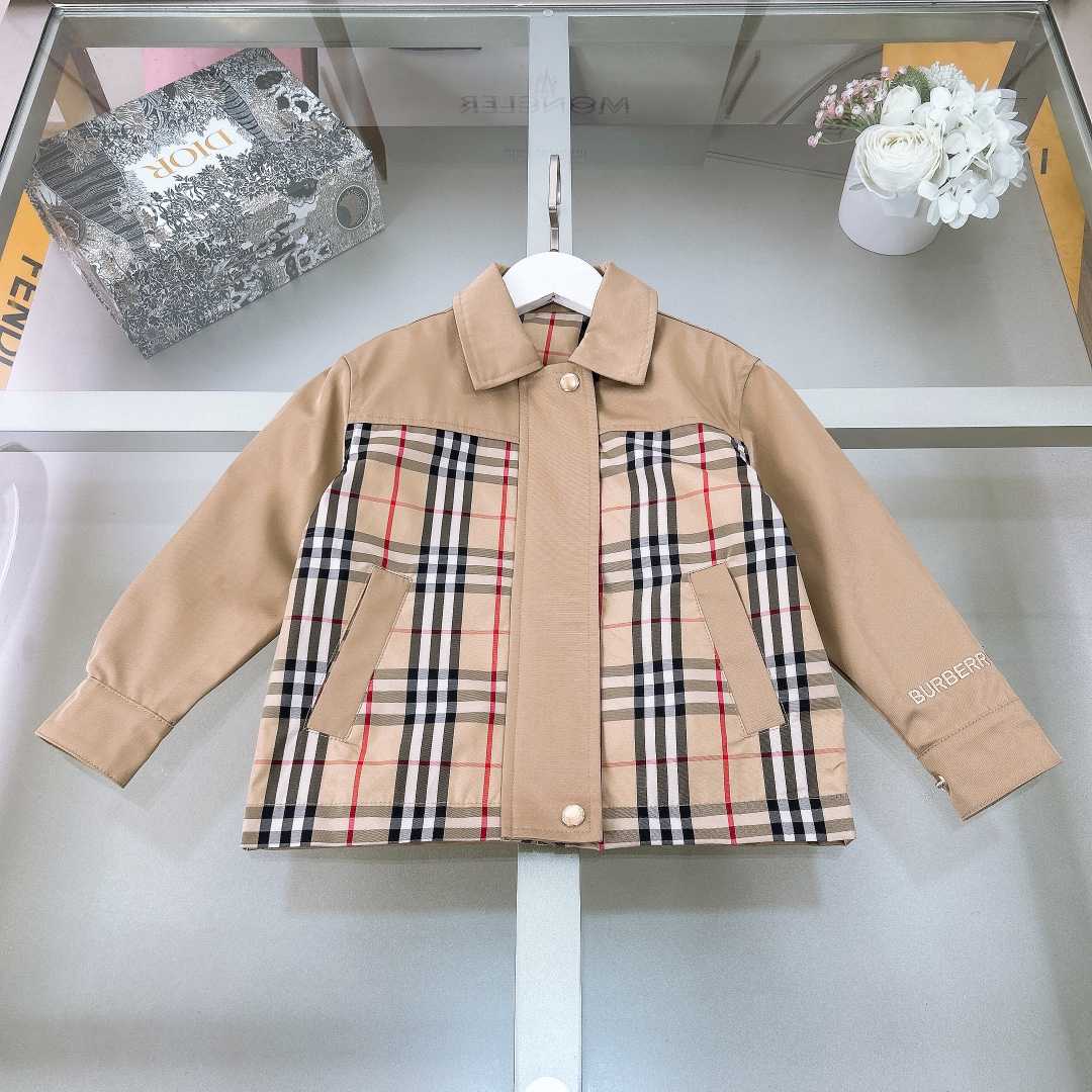 Burberry Kid's Jacket - PerfectKickZ