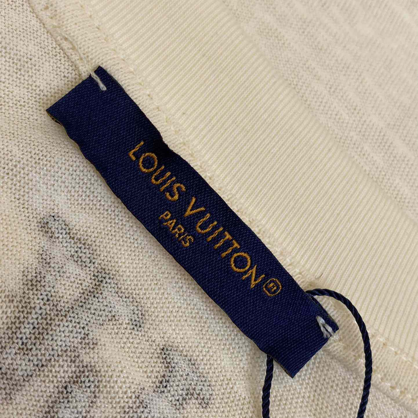 Louis Vuitton Graphic Cotton And Linen-Blend T-Shirt   1AFWUT - PerfectKickZ