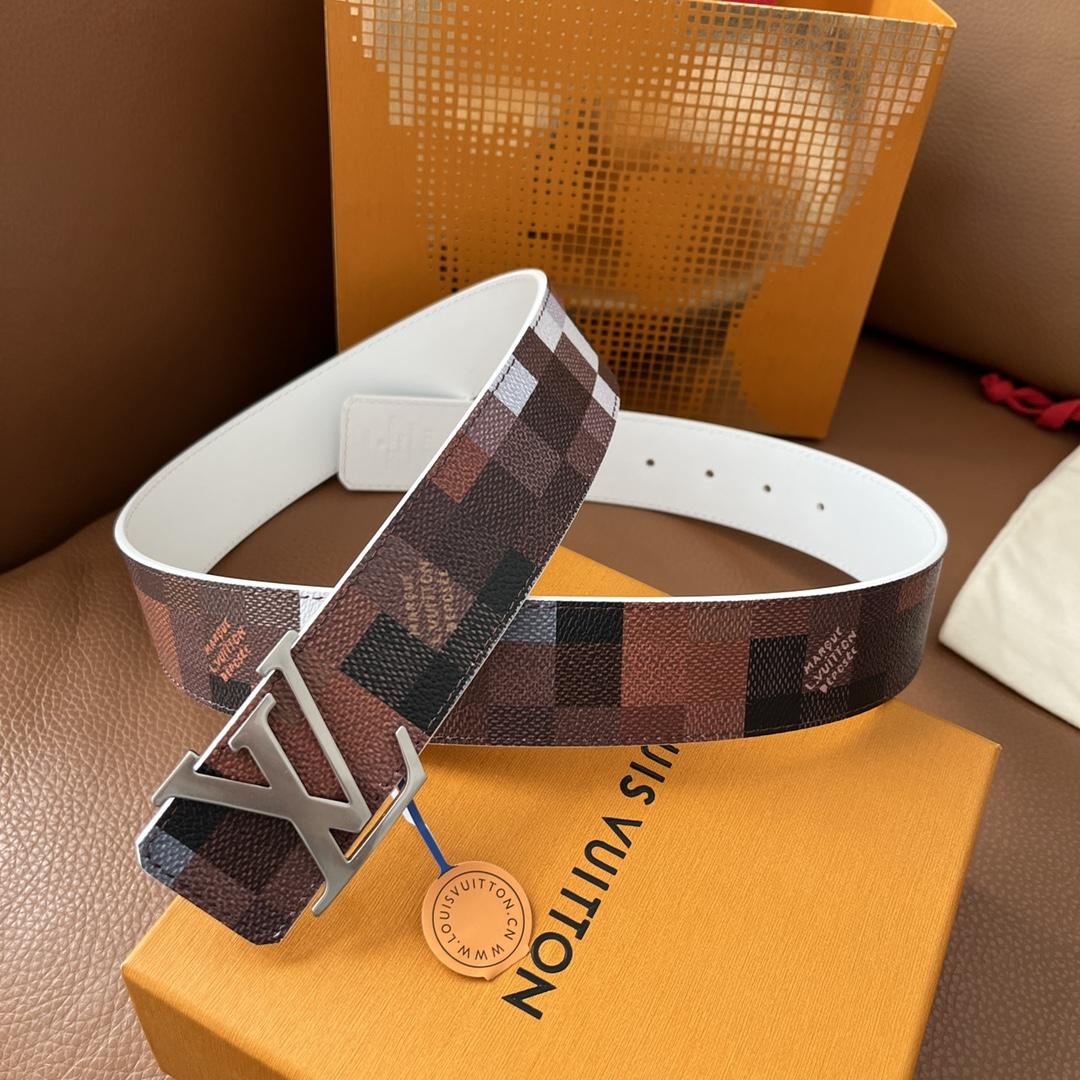 Louis Vuitton LV Initiales 40mm Reversible Belt - PerfectKickZ