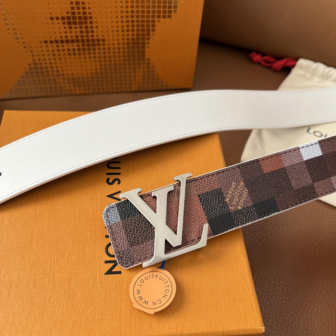 Louis Vuitton LV Initiales 40mm Reversible Belt - PerfectKickZ
