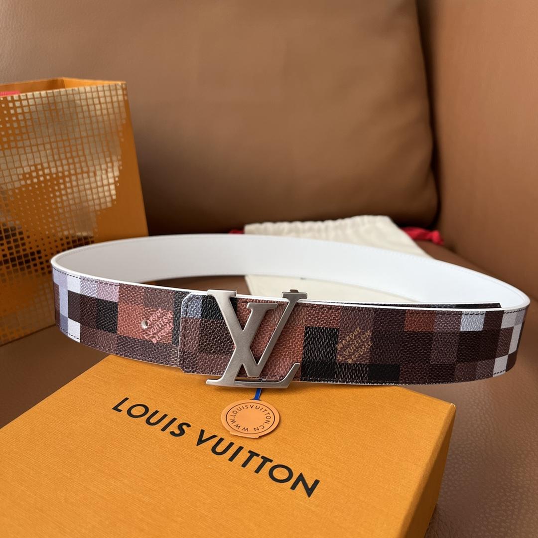 Louis Vuitton LV Initiales 40mm Reversible Belt - PerfectKickZ