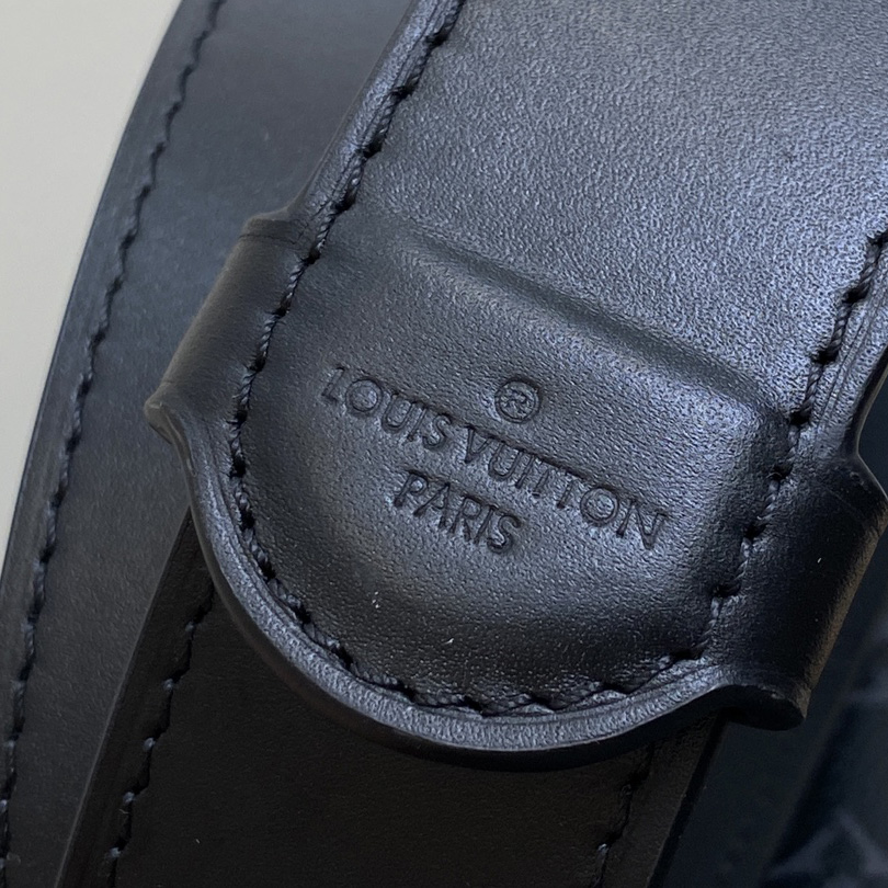 Louis Vuitton Soul Trunk   M11743 - PerfectKickZ