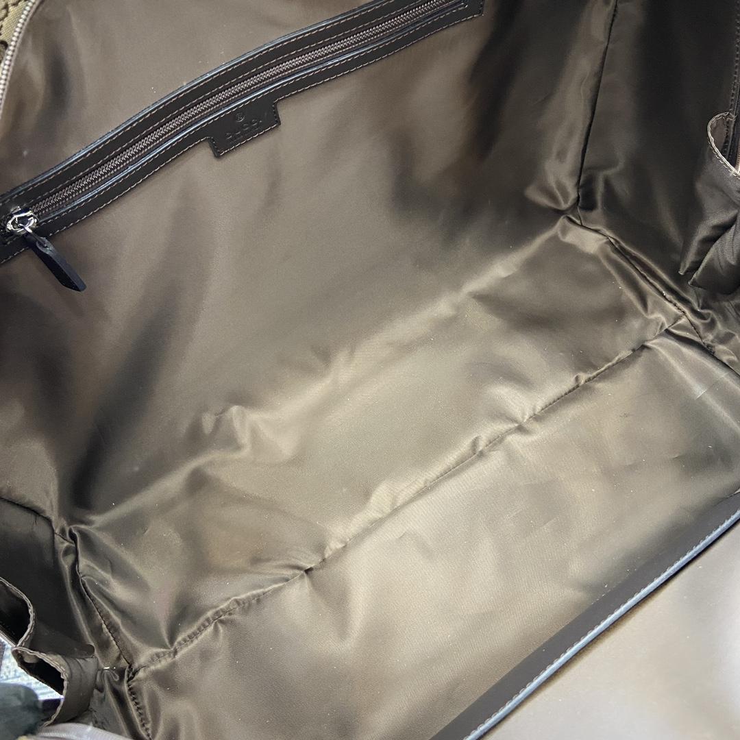 Gucci Medium GG Duffle Bag - PerfectKickZ