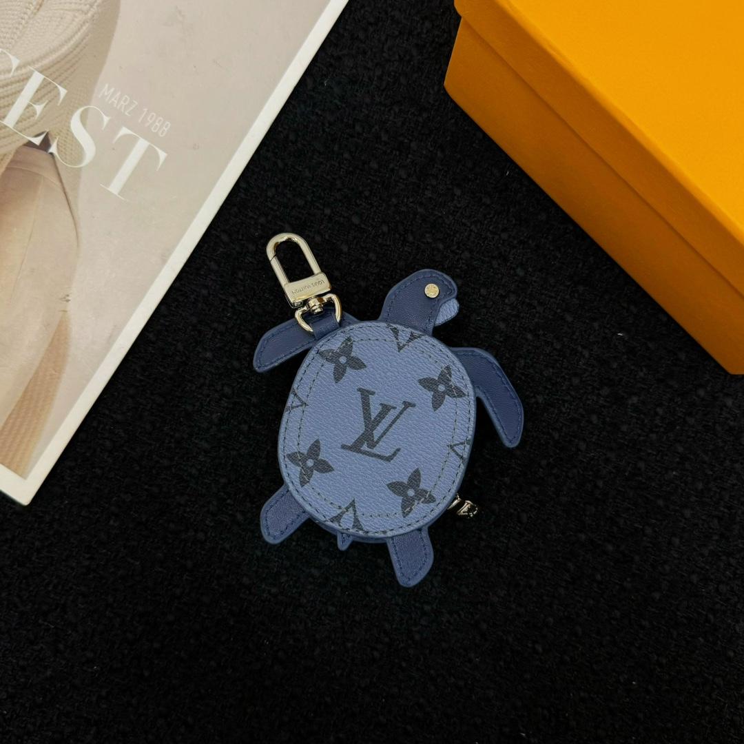 Louis Vuitton LV Turtle Pouch Bag Charm  M02047 - PerfectKickZ