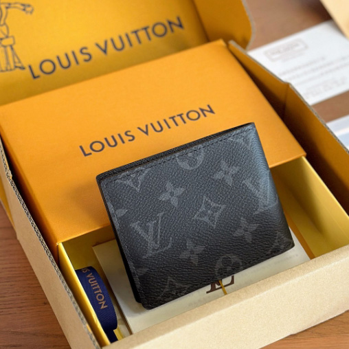 Louis Vuitton Marco Wallet  M62545 - PerfectKickZ