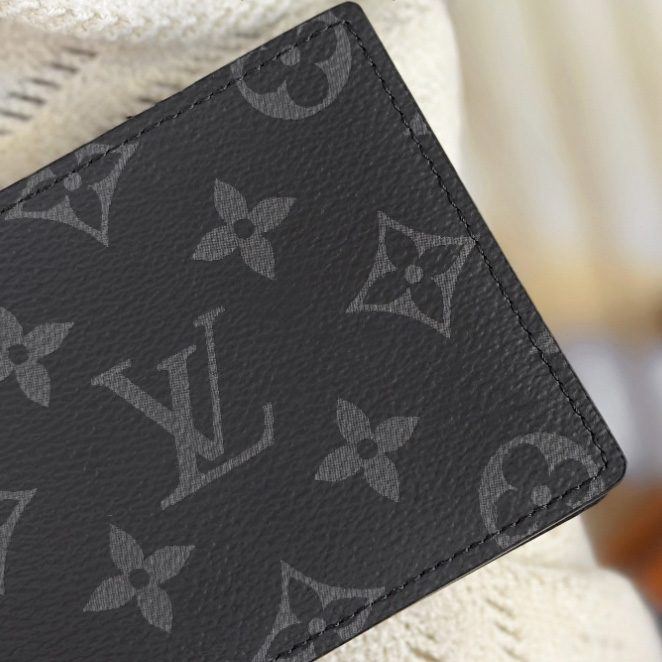 Louis Vuitton Marco Wallet  M62545 - PerfectKickZ