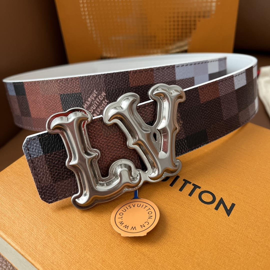 Louis Vuitton LV Initiales 40mm Reversible Belt - 