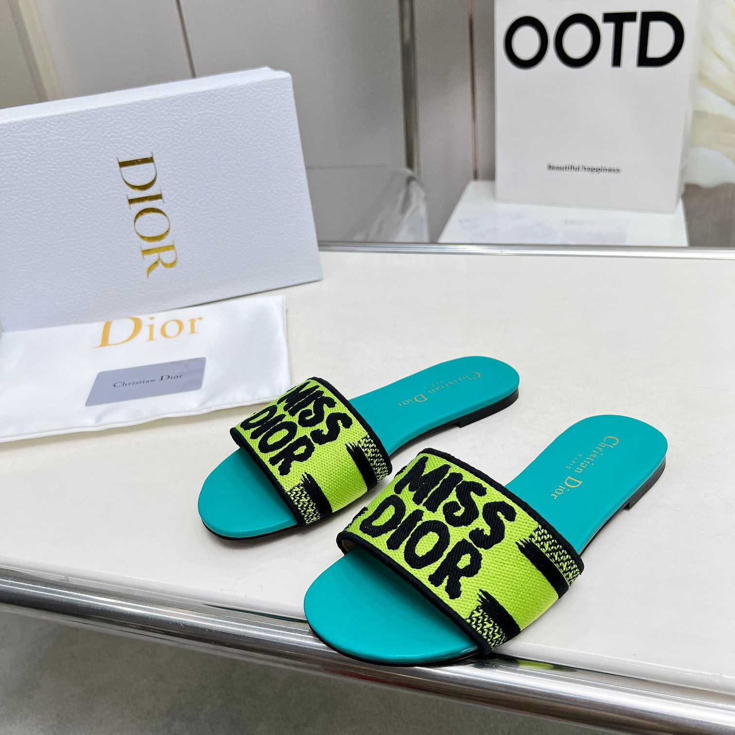 Dior Dway Slide - PerfectKickZ