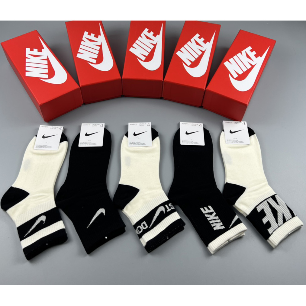 Nike Socks /Box - PerfectKickZ