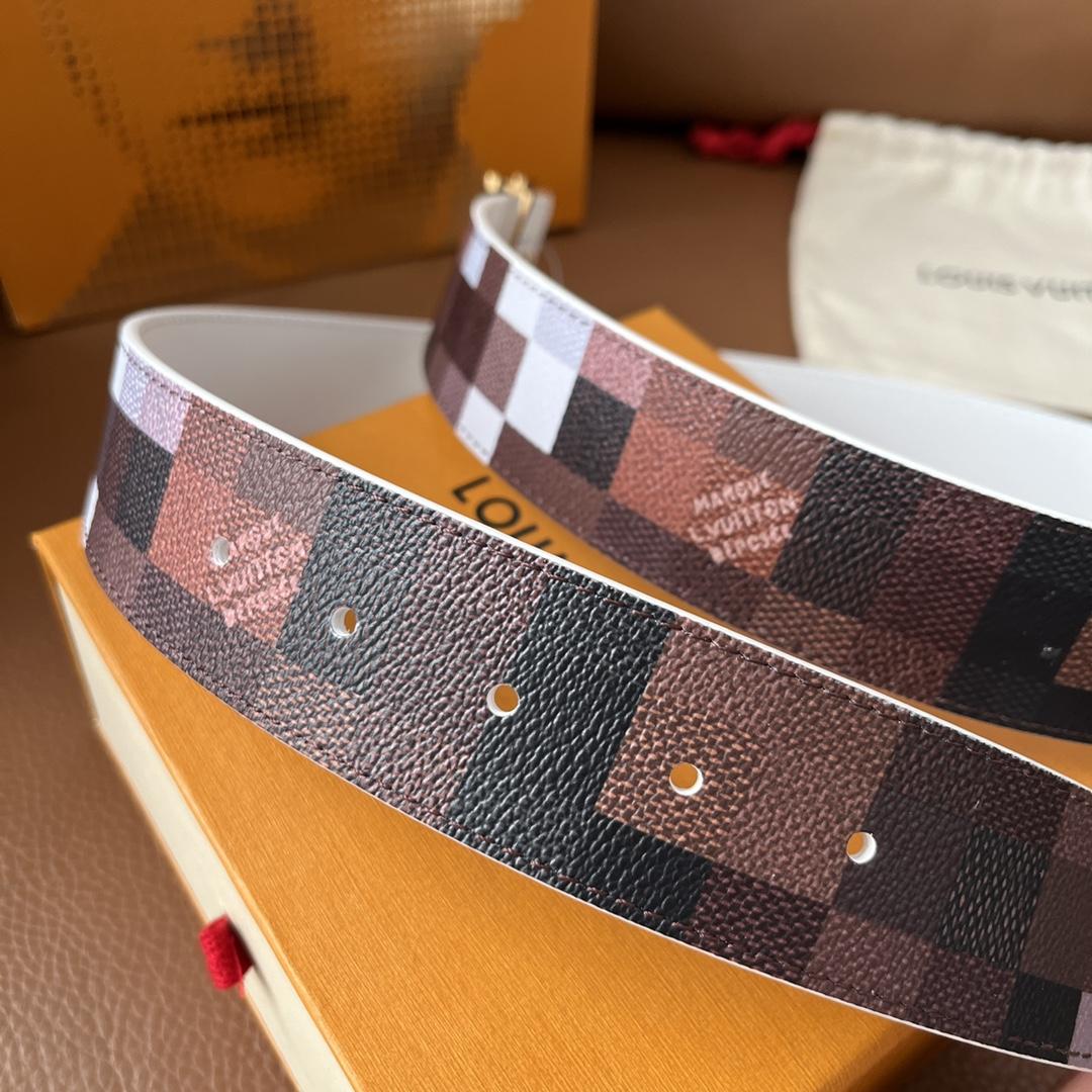 Louis Vuitton LV Initiales 40mm Reversible Belt - 