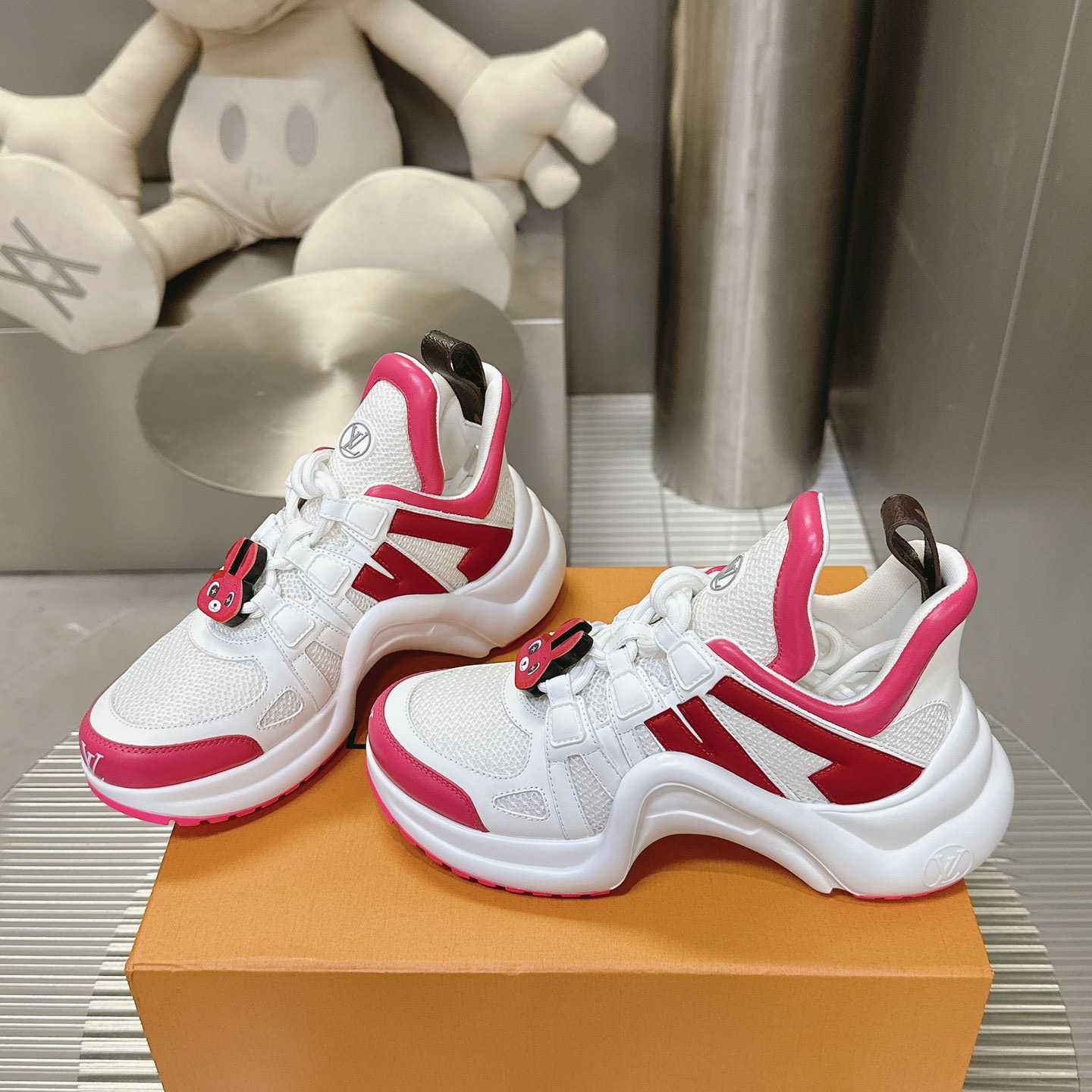 Louis Vuitton LV Archlight Sneaker   1AD35I - PerfectKickZ