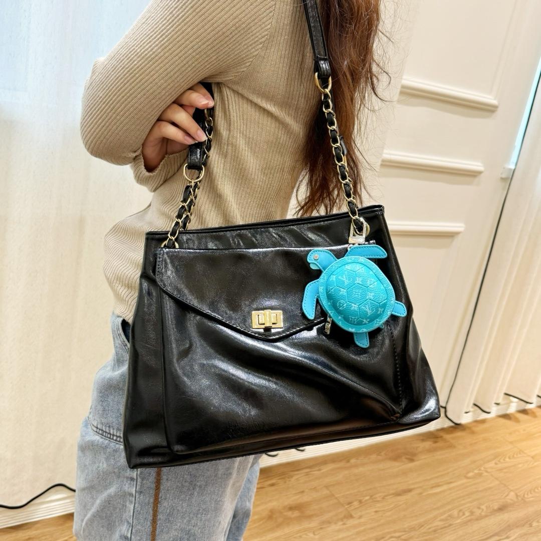 Louis Vuitton LV Turtle Pouch Bag Charm  M02049 - PerfectKickZ