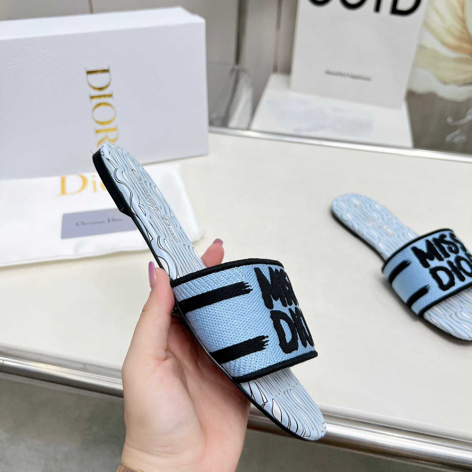 Dior Dway Slide - PerfectKickZ