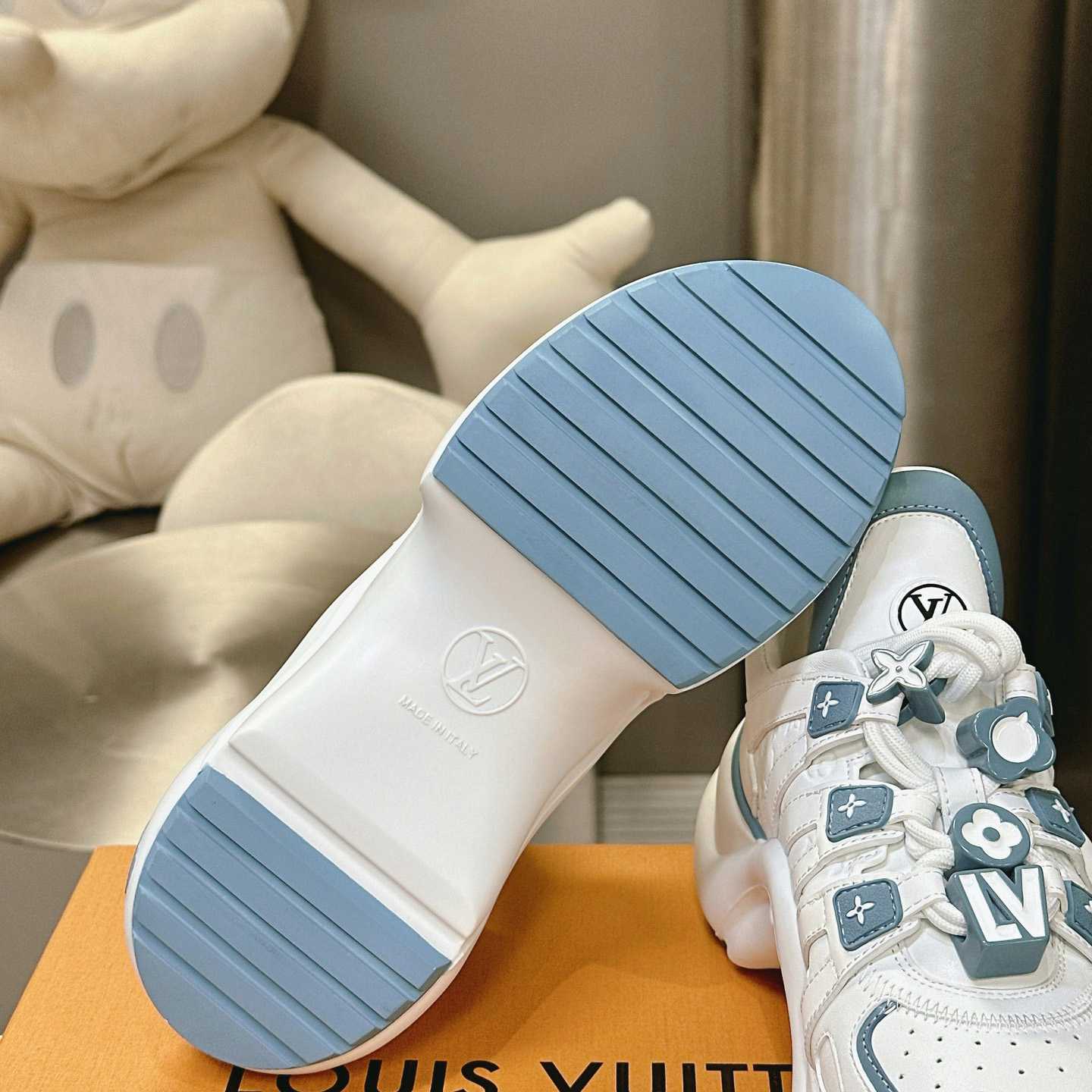 Louis Vuitton LV Archlight Sneaker   1AD28Q - PerfectKickZ