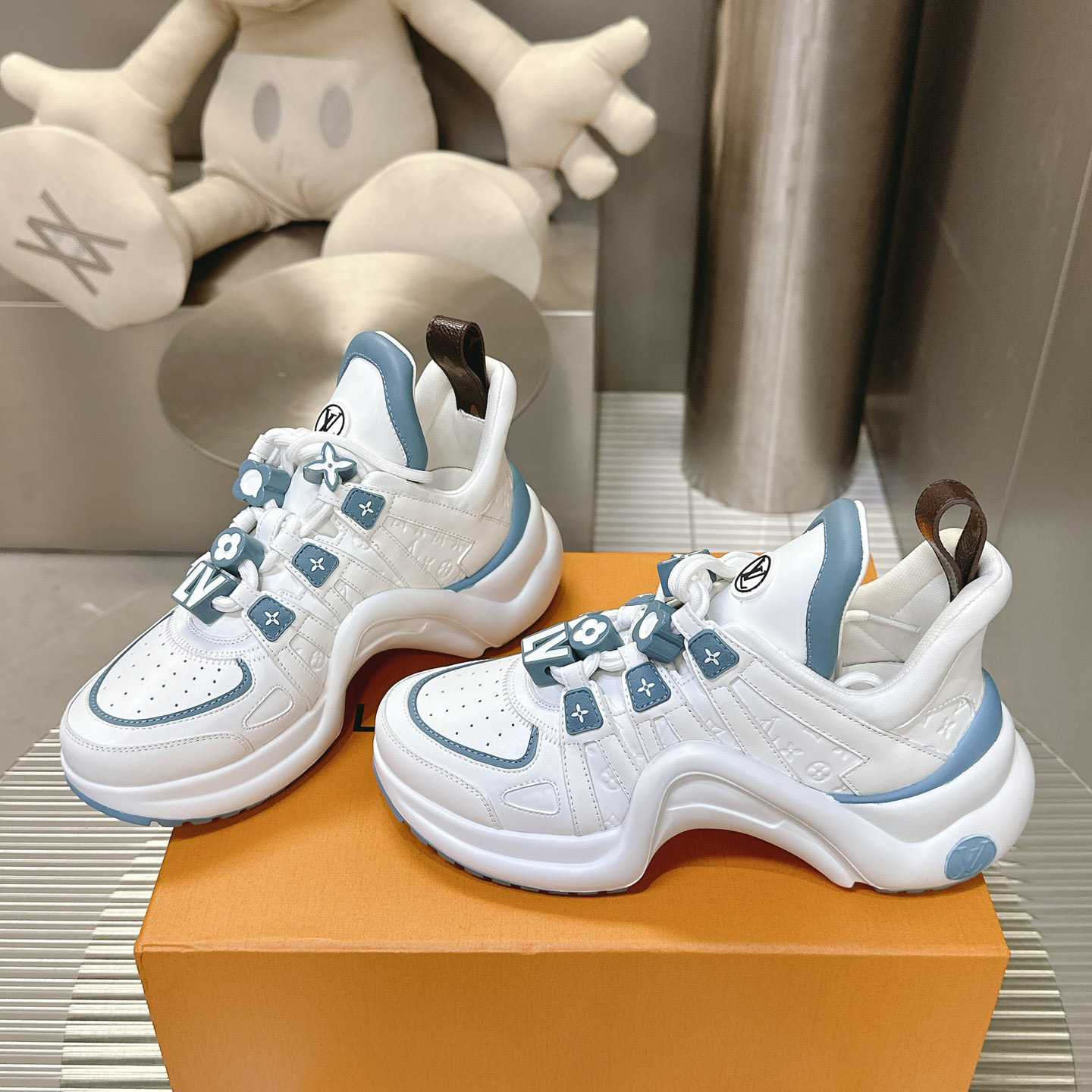 Louis Vuitton LV Archlight Sneaker   1AD28Q - PerfectKickZ