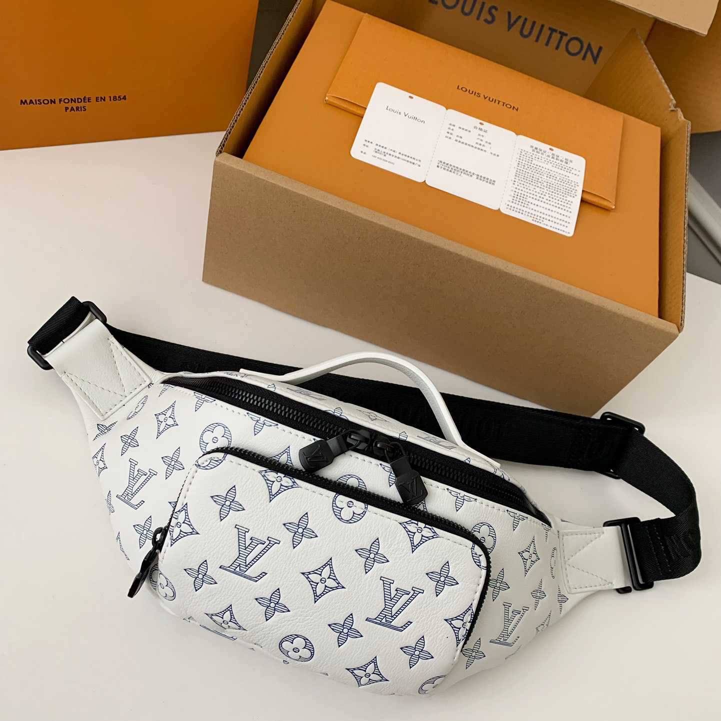 Louis Vuitton Rush Bumbag  M25227 - PerfectKickZ