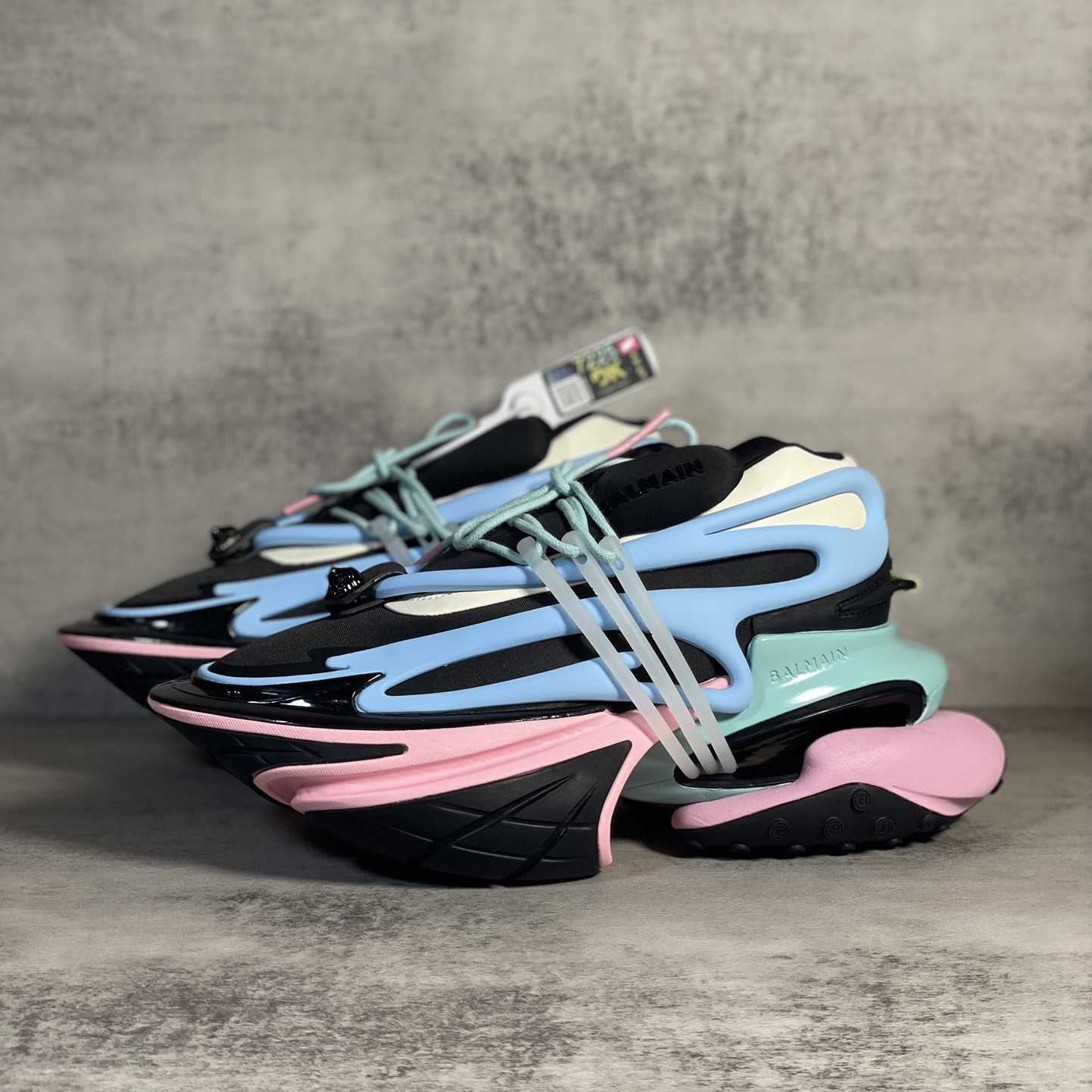 Balmain "Unicorn" Low top Sneakers - PerfectKickZ