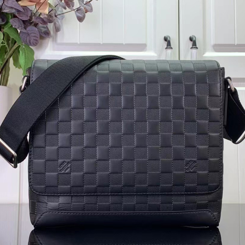 Louis Vuitton  District Damier Infini PM Cosmos (29 x 23 x 6 cm) - PerfectKickZ