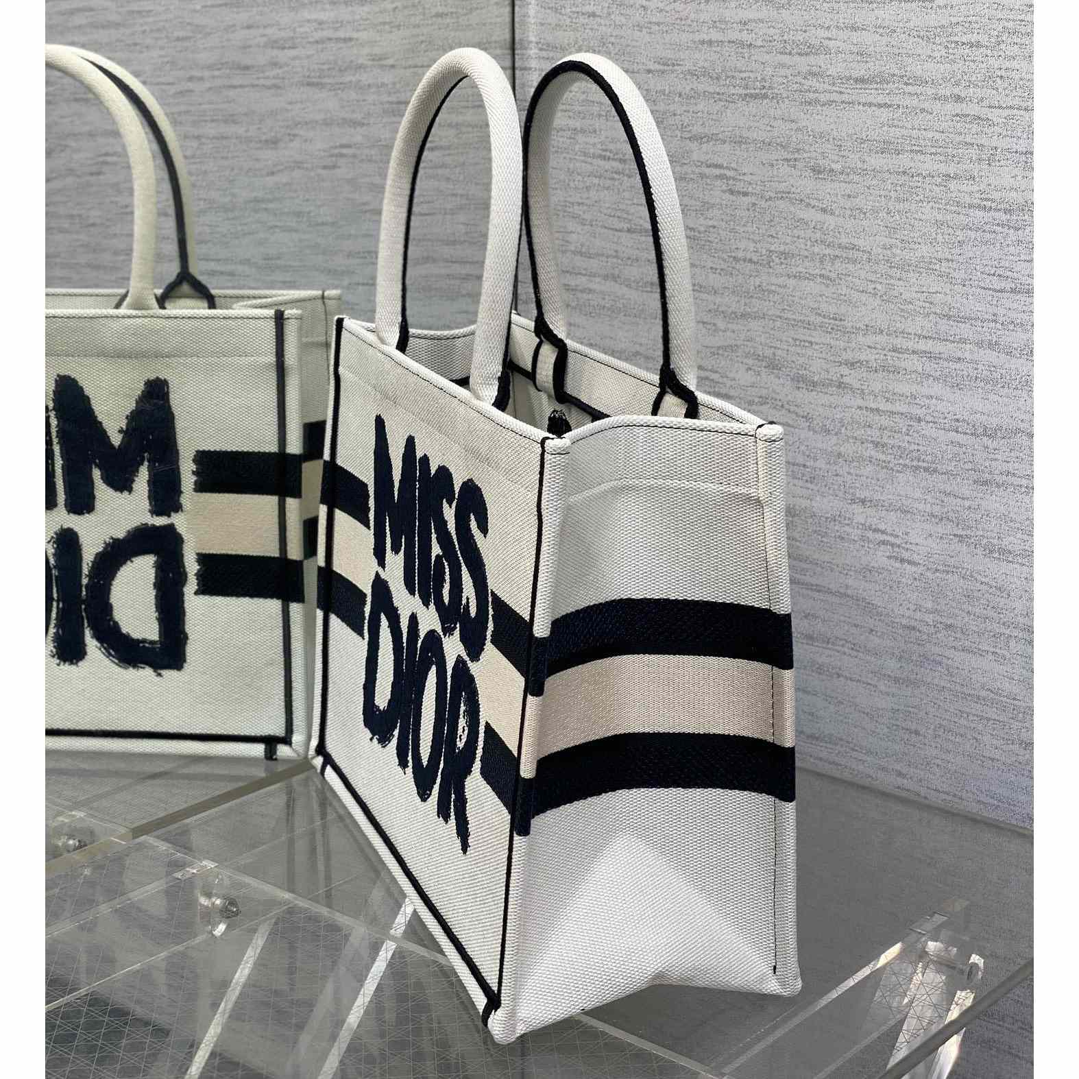 Dior Medium Dior Book Tote - PerfectKickZ