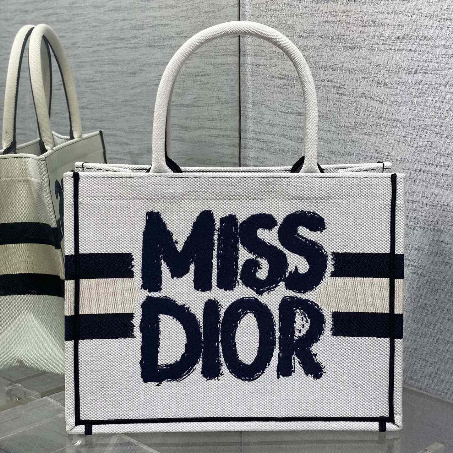 Dior Medium Dior Book Tote - PerfectKickZ