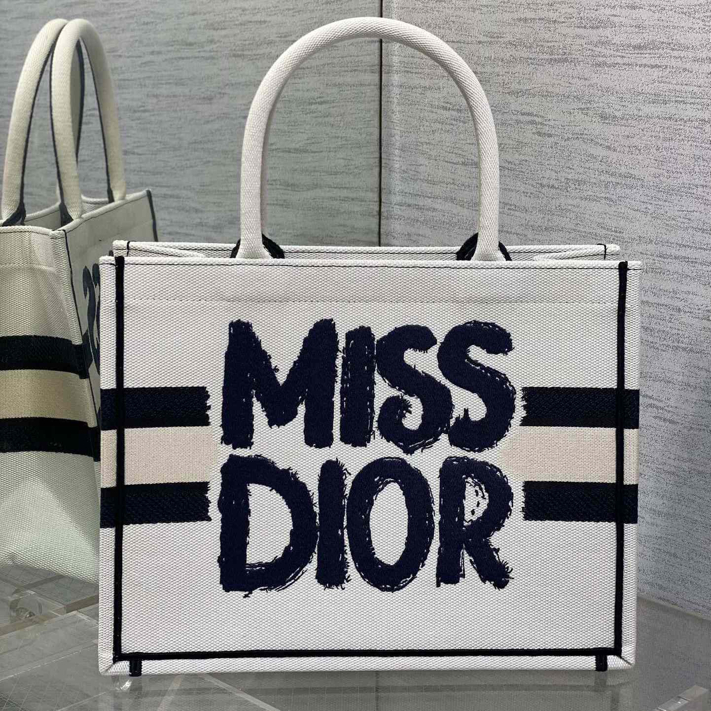 Dior Medium Dior Book Tote - PerfectKickZ