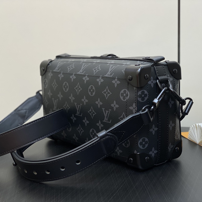Louis Vuitton Soul Trunk East West   M11744 - PerfectKickZ