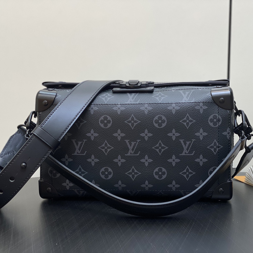 Louis Vuitton Soul Trunk East West   M11744 - PerfectKickZ