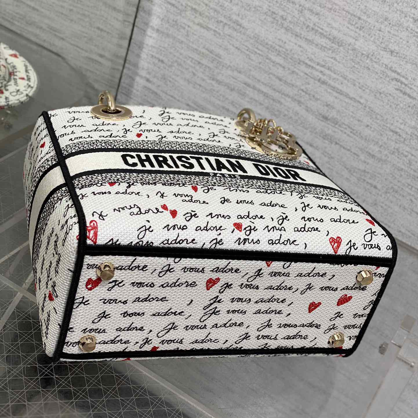 Dior Dioramour Medium Lady D-Lite Bag - PerfectKickZ