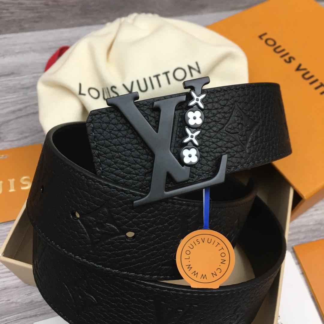 Louis Vuitton 40mm Reversible Belt - PerfectKickZ