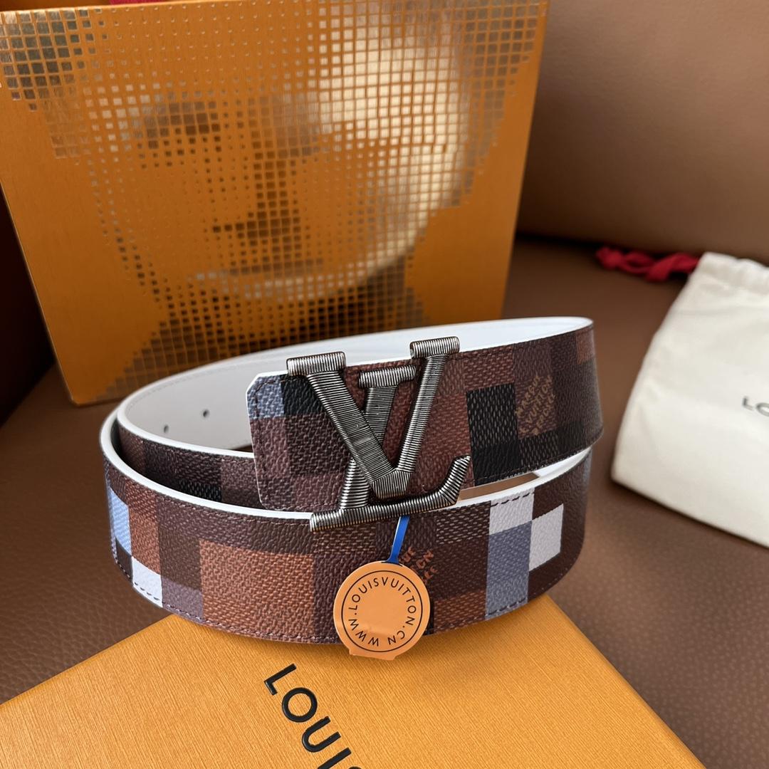 Louis Vuitton LV Initiales 40mm Reversible Belt - PerfectKickZ