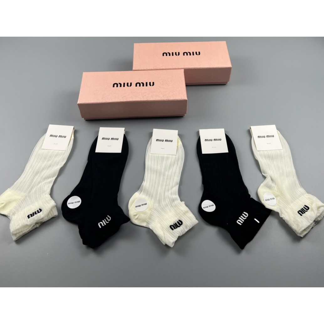 Miu Miu Socks /Box - PerfectKickZ