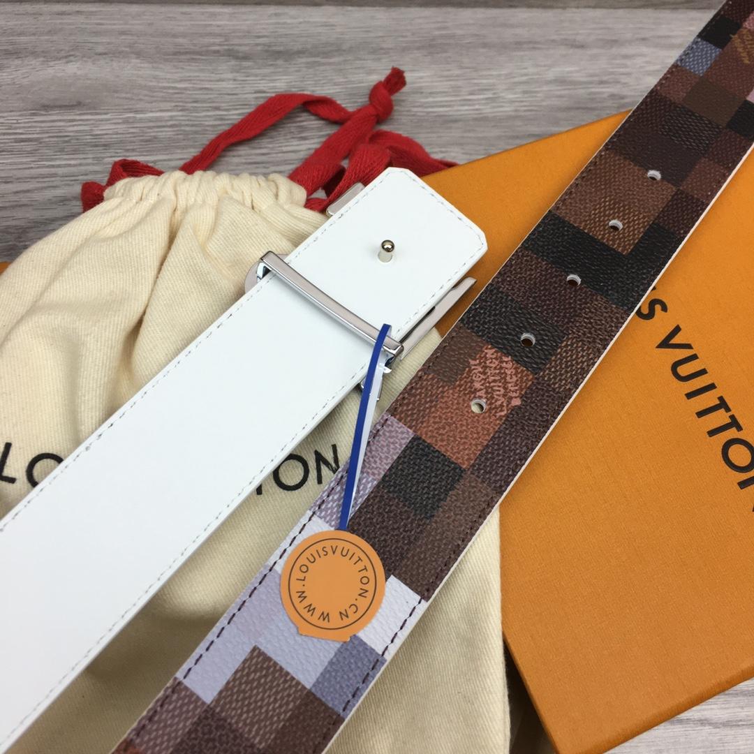 Louis Vuitton LV Initiales 40mm Reversible Belt - PerfectKickZ