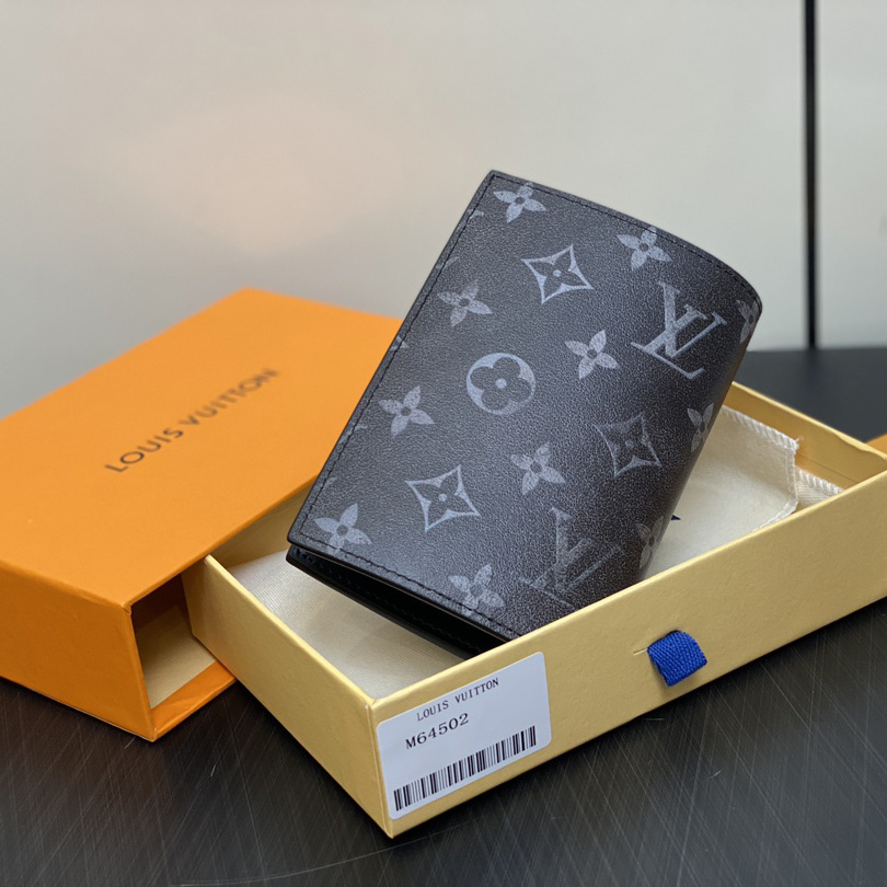 Louis Vuitton Passport Cover   M64501 - PerfectKickZ