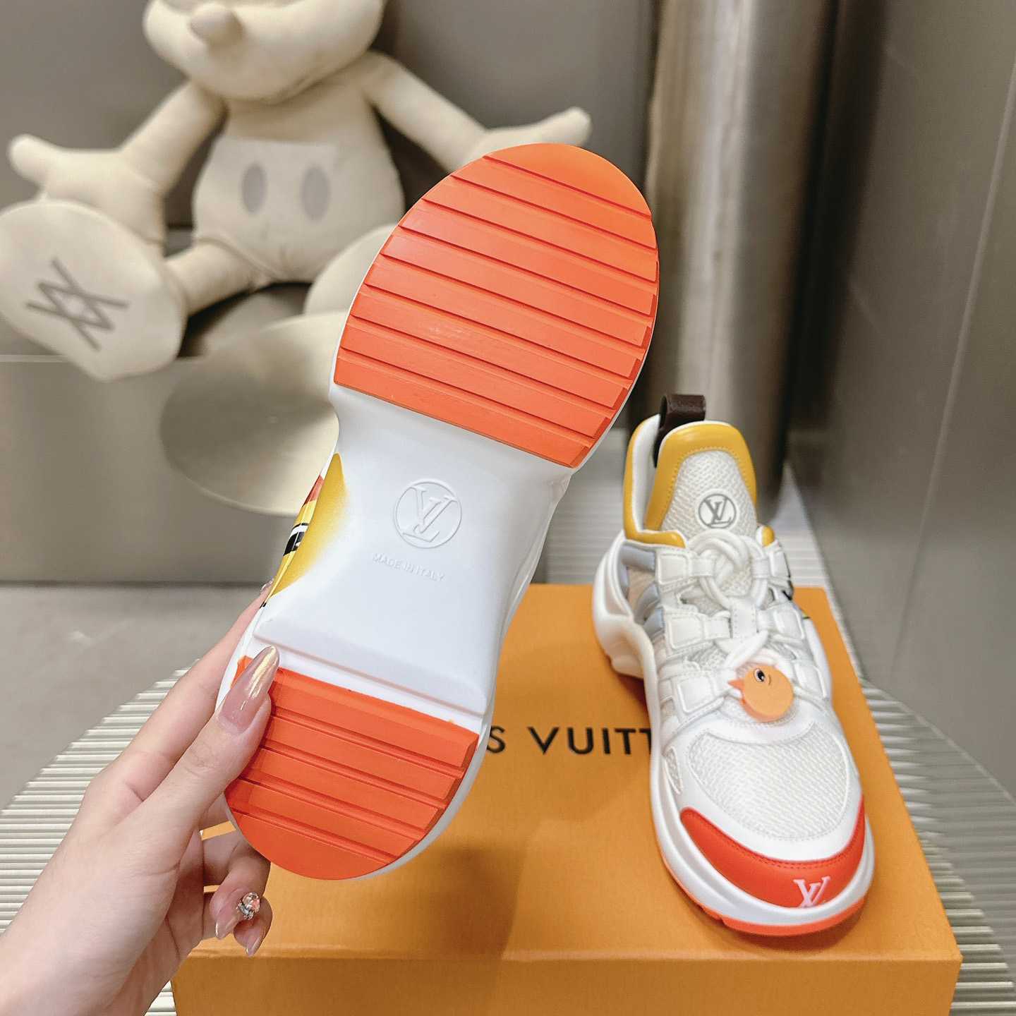 Louis Vuitton LV Archlight Sneaker   1AD35Y - PerfectKickZ
