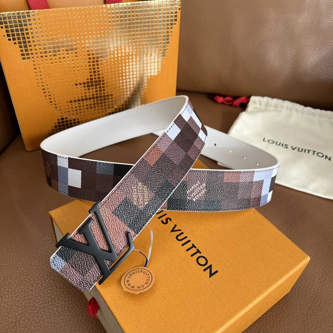 Louis Vuitton LV Initiales 40mm Reversible Belt - PerfectKickZ