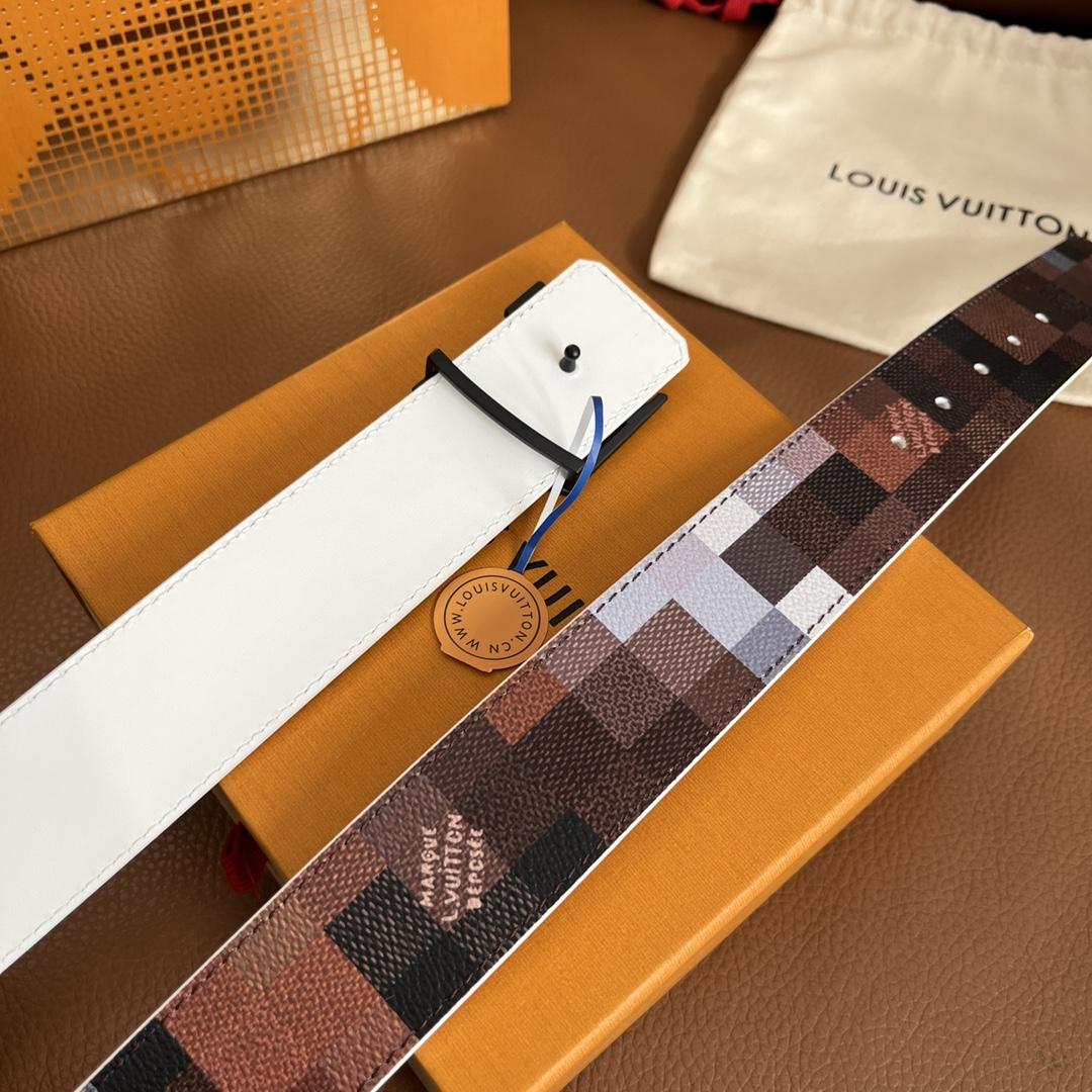 Louis Vuitton LV Initiales 40mm Reversible Belt - PerfectKickZ